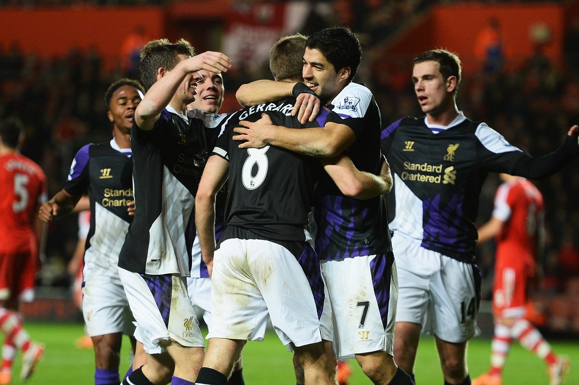 英超榜首战！十人切尔西1-1阿森纳主场7年不胜，马雷斯卡炮轰主裁（英超榜首对决：十人切尔西1-1阿森纳，主场七年无胜，马雷斯卡怒斥主裁）